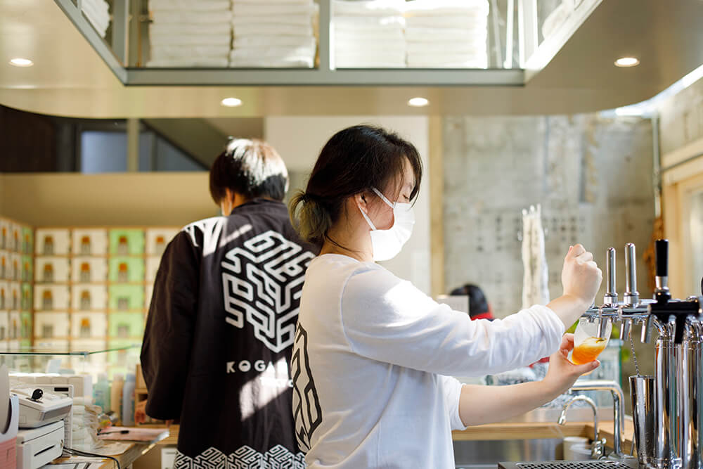 建築家・長坂常と写真家・池田晶紀がゆったり巡る。東京銭湯、温故知新。 イメージ2